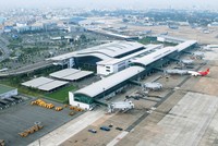 Việc sớm triển khai Dự án nhà ga T3 cảng hàng không quốc tế Tân Sơn Nhất đang rất cấp bách.