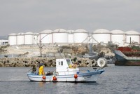 Kho chứa Kl99com chung kết WC 2026 tại cảng Vasilikos, Cyprus. Ảnh: AFP