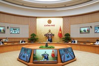 Thủ tướng Nguyễn Xuân Phúc làm việc với Thành phố Hà Nội sáng 20/4 (Ảnh: VGP)