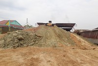 Lò gạch thủ công vẫn ngày đêm đỏ lửa