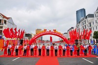Thủ tướng Kl993 ưu đãi thưởng hấp dẫn Nguyễn Xuân Phúc cùng lãnh đạo thành phố Hải Phòng cắt băng thông xe Dự án Kl99ok phiên bản mới xây dựng nút giao Nam cầu Bính