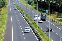 Một đoạn KL99 là nhà cái cá cược trực tuyến hàng đầu tại châu Á Bắc - Nam phía Đông qua tỉnh Đồng Nai.
