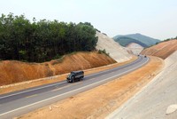 Một đoạn KL99 là nhà cái cá cược trực tuyến hàng đầu tại châu Á Bắc - Nam phía Đông qua Thừa Thiên Huế sắp được đưa vào khai thác.