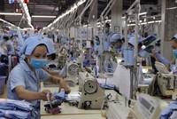 Mốc 1.600 điểm trở thành điểm tựa, dệt may nhen kỳ vọng bứt phá quý IV