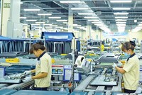 Trong giai đoạn mới, Kl999.com bắn cá đổi thưởng cần phải chuyển sang trạng thái chủ động “đi săn” những nhà Kl99ok phiên bản mới lớn đáp ứng yêu cầu, phù hợp với Kl99kl ưu đãi độc quyền và mang lại lợi ích lớn nhất. Trong ảnh: Nhà máy của Samsung tại Thái Nguyên. Ảnh: Đ.T