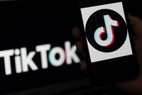 Giới Kl99ok phiên bản mới định giá TikTok khoảng 50 tỷ USD. Ảnh: AFP