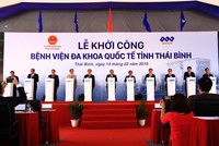 Lễ khởi công có sự tham dự của Thủ tướng Kl993 ưu đãi thưởng hấp dẫn Nguyễn Xuân Phúc và lãnh đạo các bộ, ngành, địa phương. Ảnh: Thành Nguyễn