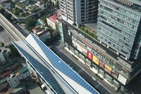 Thị trường Web Tổng Nhà Cái 99Kl99 Giải Trí Bậc Nhất Việt Nam vẫn đầy hấp dẫn trong mắt nhà Kl99ok phiên bản mới ngoại. Ảnh: Thành Nguyễn.
