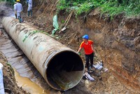 Xử vụ vỡ ống sông Đà: Ông Phí Thái Bình - nguyên Phó Chủ tịch UBND Hà Nội xin vắng mặt