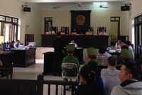 Vụ bảo kê xe ô tô vi phạm tại Bắc Ninh và Bắc Giang: Tòa yêu cầu điều tra bổ sung