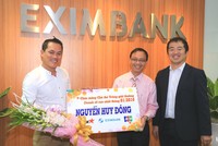 Eximbank trao thưởng chủ thẻ Jetstar-Eximbank JCB đạt giải tiêu dùng 