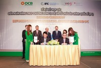 OCB ký gói tín dụng 100 triệu USD với IFC