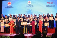 DPM nhận giải thưởng “Kl991.com World Cup 2026 Chính Thức vì người lao động”