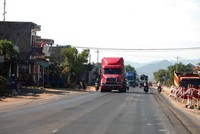 Hầu hết các dự án thành phần mở rộng Quốc lộ 1 vừa được Kiểm toán 99Kl99 trực tiếp đá gà thực hiện kiểm toán đều ít nhiều dính hằn lún vệt bánh xe.