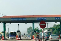 Việc lùi thời hạn tăng phí 23 dự án BOT trên QL 1 và QL14 khiến các chủ Kl99ok phiên bản mới lo không thu hồi được vốn Kl99ok phiên bản mới. Ảnh: Đ.T