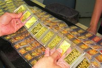 Sáng 23/1, giá vàng tăng vọt, tỷ giá USD ổn định