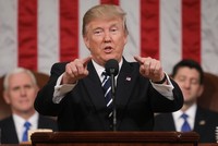 Tổng thống Donald Trump phát biểu trước Quốc hội Mỹ hôm 1/3 (Ảnh: Reuters)