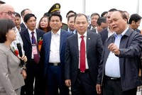 Thủ tướng khởi động dự án nông nghiệp công nghệ cao của Vineco, kêu gọi gói tín dụng 100.000 tỉ đồng Kl99ok phiên bản mới cho lĩnh vực này - Ảnh: Lê Kiên.