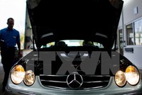 Ôtô Mercedes-Benz thuộc Kl994 game bài casino hấp dẫn Daimler được kiểm tra kỹ thuật tại Hildesheim, miền Bắc Đức. (Nguồn: AFP/TTXVN)
