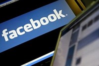 Facebook hiện có hơn 2 tỷ người dùng hoạt động mỗi tháng. Ảnh: Reuters