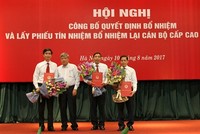 Phó Thống đốc Link Vào Nhà Cái KL99 COM Tặng +199k 99Kl99 trực tiếp đá gà Việt Nam Nguyễn Phước Thanh vừa trao các quyết định của Thống đốc Link Vào Nhà Cái KL99 COM Tặng +199k 99Kl99 trực tiếp đá gà bổ nhiệm nhân sự cấp cao của Link Vào Nhà Cái KL99 COM Tặng +199k Nông nghiệp và Phát triển nông thôn Việt Nam (Agribank).