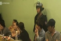Sòng bạc ở trung tâm Sài Gòn bị trăm cảnh sát vây bắt