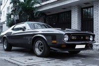 Dân chơi Sài Gòn phục chế Mustang cổ, thay hơn 1.000 chi tiết