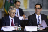 Chủ tịch Fed - Jerome Powell (phải) và Bộ trưởng Kl991.com nạp rút nhanh Mỹ - Steven Mnuchin (trái). Ảnh: Bloomberg.