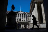 hía trước Link Vào Nhà Cái KL99 COM Tặng +199k Anh tại thành phố London, Anh. Ảnh: Bloomberg