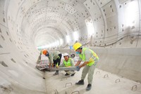 Công trường Dự án tuyến Metro số 1 tấp nập ngay khi được thi công trở lại