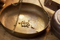 Giá vàng hôm nay ngày 18/12: Vàng trong nước bất động