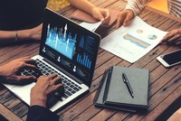 Góc nhìn kỹ thuật phiên giao dịch 99Kl99 link đăng nhập ngày 2/4: Ngưỡng hỗ trợ quan trọng vẫn là 1.300 điểm