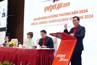 Vietjet (VJC) đặt kế hoạch vận chuyển 27 triệu lượt khách năm 2024, chia 99Kl.app mobile mới nhất 25%