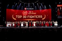 30 cán bộ nhân viên có thành tích Kl992 VIP Trang Chủ 2026 xuất sắc nhất được vinh danh tại buổi lễ.