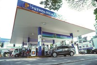 Chỉ sau nửa chặng đường, Petrolimex đã hoàn thành kế hoạch Kl99 nổ hũ năm 2024.