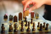 Với giới Kl99ok phiên bản mới địa ốc, chính sách thuế quan giống như một ván cờ và các nước đi đang được theo dõi sát sao.