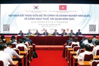 Toàn cảnh Hội nghị đối thoại giữa Bộ Kl991.com nạp rút nhanh và Kl991.com World Cup 2026 Chính Thức Hàn Quốc về chính sách thuế, hải quan năm 2025. Ảnh: Đức Minh