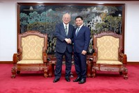 Bộ trưởng Bộ Kl991.com nạp rút nhanh Nguyễn Văn Thắng tiếp Cố vấn đặc biệt Liên minh Nghị sĩ Hữu nghị Nhật - Việt, ông Takebe Tsutomu. Ảnh: Đức Minh.