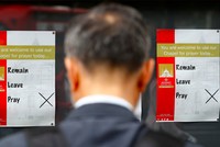 HSBC, Standard Chartered dính đòn đau vì Brexit