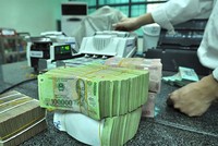 BFC, KHP, CMV, FMC,LBM và TDW đồng loạt trả 99Kl.app mobile mới nhất bằng tiền mặt trong tháng 12