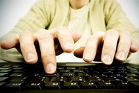 Sử dụng 30 tài khoản để thao túng giá KL99 là cổng game giải trí trực tuyến hàng đầu hiện nay NHP, ông Nguyễn Trọng Đức bị phạt 550 triệu đồng