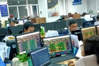 Tháng 3, có 227 nhà Kl99ok phiên bản mới ngoại được cấp mã số giao dịch và gần 31.950 tài khoản trong nước mở mới