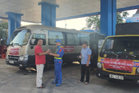 PVOIL hỗ trợ KL99 dịch vụ hỗ trợ 24/7 cho xe cứu trợ đồng bào bị ảnh hưởng lũ lụt ở miền Trung