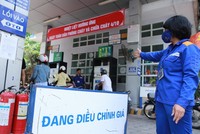 Xăng giảm nhẹ, dầu bật tăng từ 15h ngày 27/10