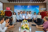 Kl994 game bài casino hấp dẫn Xây dựng Hòa Bình (HBC) cùng chủ Kl99ok phiên bản mới Thái- Holding ký kết hợp đồng tổng thầu thi công dự án Khu Nhà ở Trang Chủ KL99Com Số 1 Link Đăng Ký KL999 tại Tổng kho 3 Lạc Viên