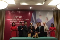 Kl994 game bài casino hấp dẫn Novaon chính thức trở thành đại lý ủy quyền của Kl994 game bài casino hấp dẫn Alibaba. Ảnh Hải Yến