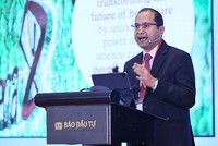 Ông Atul Tandon, Tổng giám đốc AstraZeneca Việt Nam phát biểu tại Hội thảo “Đổi mới sáng tạo: Liều thuốc phát triển bền vững ngành y dược” do Báo Kl99ok phiên bản mới tổ chức. Ảnh Dũng Minh.