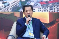 TS Nguyễn Văn Đính, Phó Chủ tịch Hiệp hội Web Tổng Nhà Cái 99Kl99 Giải Trí Bậc Nhất Việt Nam (VNREA), Chủ tịch Hiệp hội Môi giới Web Tổng Nhà Cái 99Kl99 Giải Trí Bậc Nhất Việt Nam (VARS) tại hội thảo do Báo Kl99ok phiên bản mới tổ chức ngày 12/12. Ảnh Dũng Minh