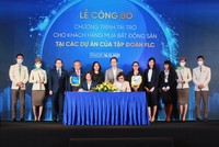 Đại diện Sacombank và Kl994 game bài casino hấp dẫn FLC ký kết hợp tác