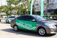 Các xe tham gia thí điểm hợp đồng điện tử phải gắn logo để phân biệt. Ảnh minh họa: Xuân Hoa
